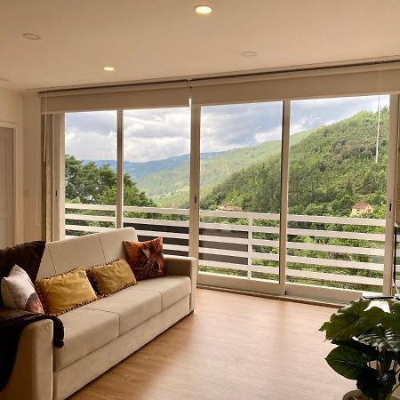 Geres Distinto Apartment Luaran gambar