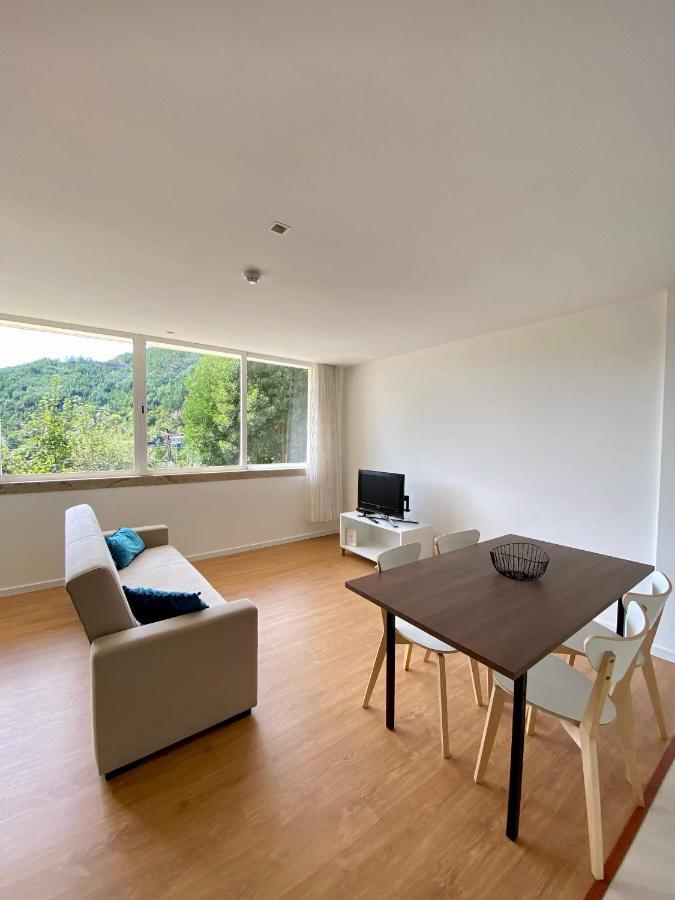 Geres Distinto Apartment Luaran gambar