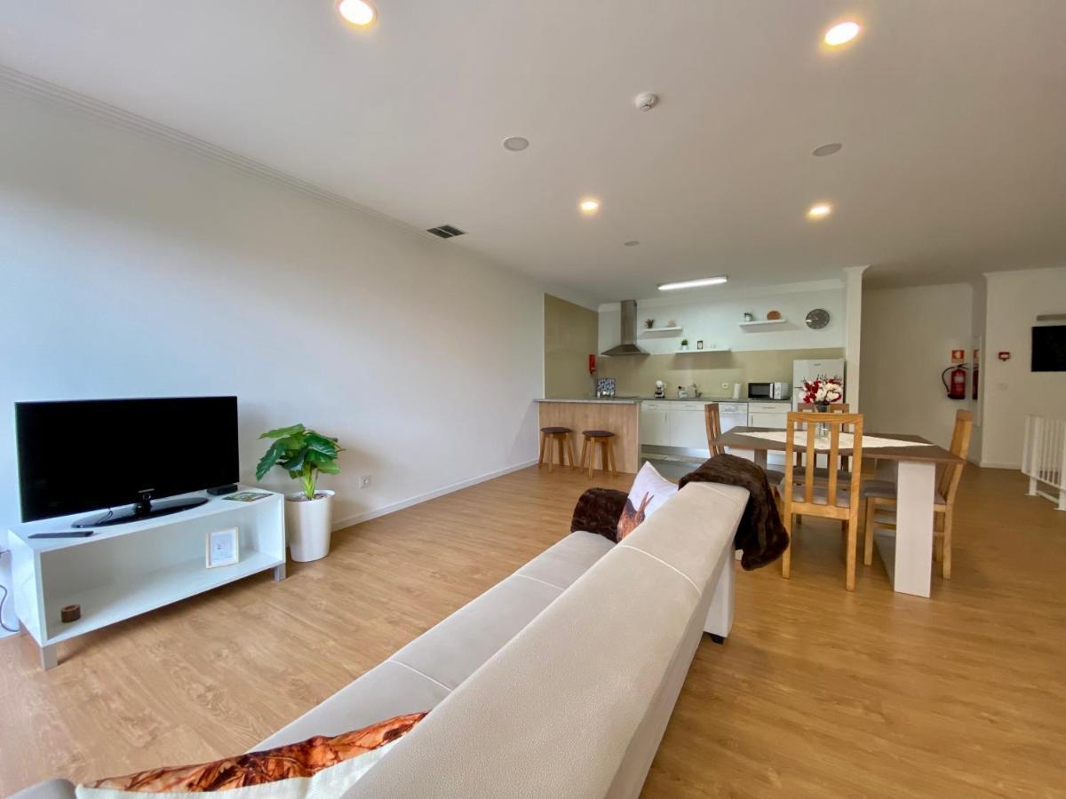 Geres Distinto Apartment Luaran gambar