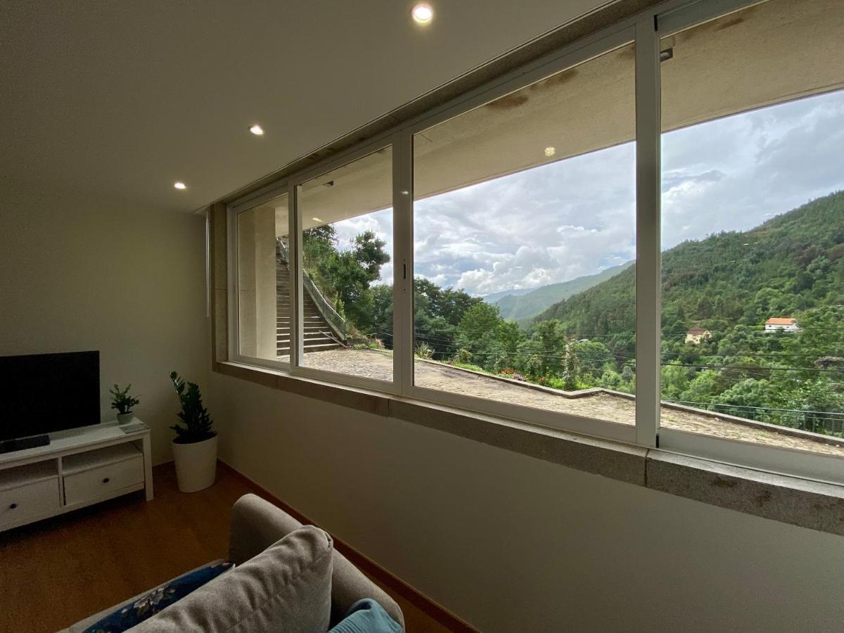 Geres Distinto Apartment Luaran gambar