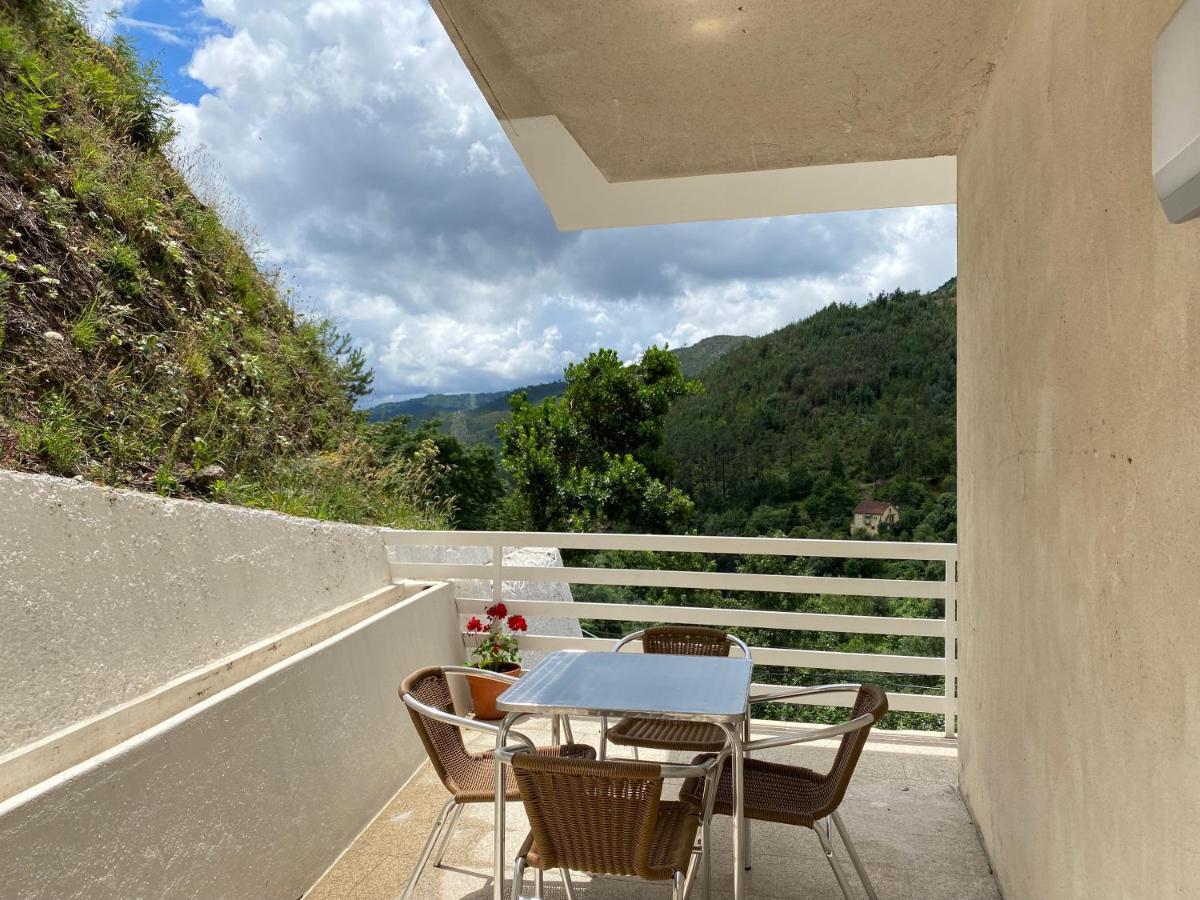 Geres Distinto Apartment Luaran gambar