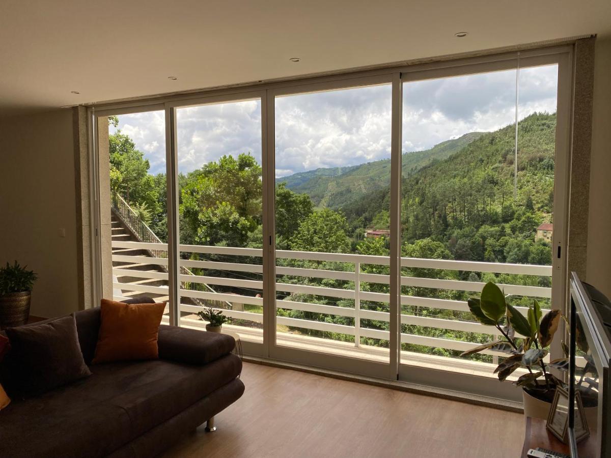 Geres Distinto Apartment Luaran gambar